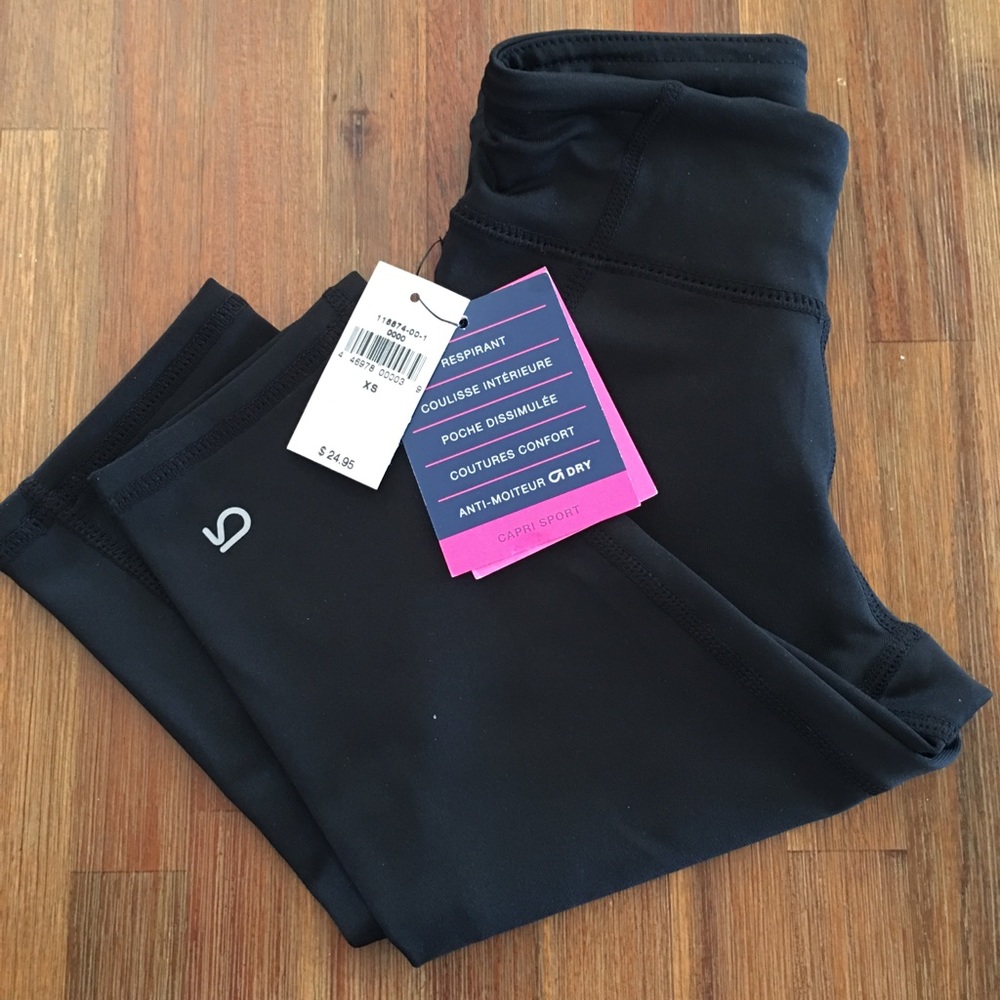 KIDS_NWT GapFit girls capri workout pants, Black
